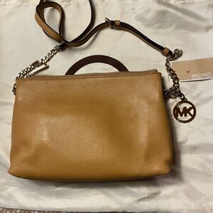New Michael Kors Jet Set TZ messenger crossbody purse